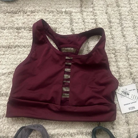 Bundle of 6 Victoria’s Secret Sports Bras – NWT – Size XS - Picture 5 of 8
